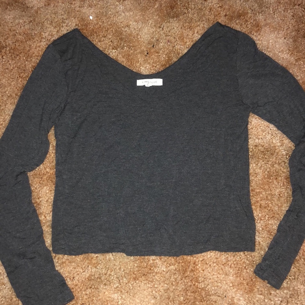 Long sleeve crop top